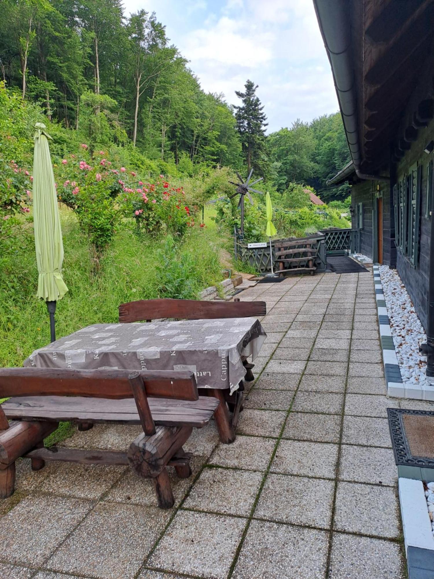 פרסבאום Das Altsteirische Landhaus - La Maison De Pronegg - Feriendomizil Im Biosphaerenpark Wienerwald מראה חיצוני תמונה