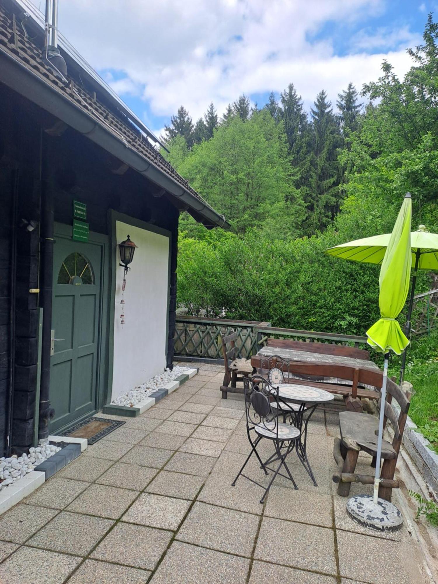 פרסבאום Das Altsteirische Landhaus - La Maison De Pronegg - Feriendomizil Im Biosphaerenpark Wienerwald מראה חיצוני תמונה