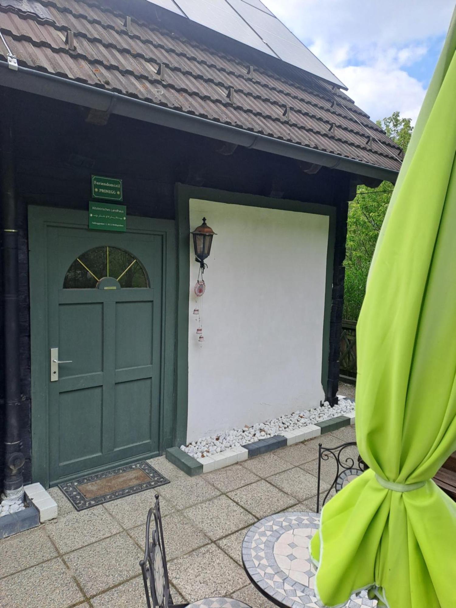 פרסבאום Das Altsteirische Landhaus - La Maison De Pronegg - Feriendomizil Im Biosphaerenpark Wienerwald מראה חיצוני תמונה