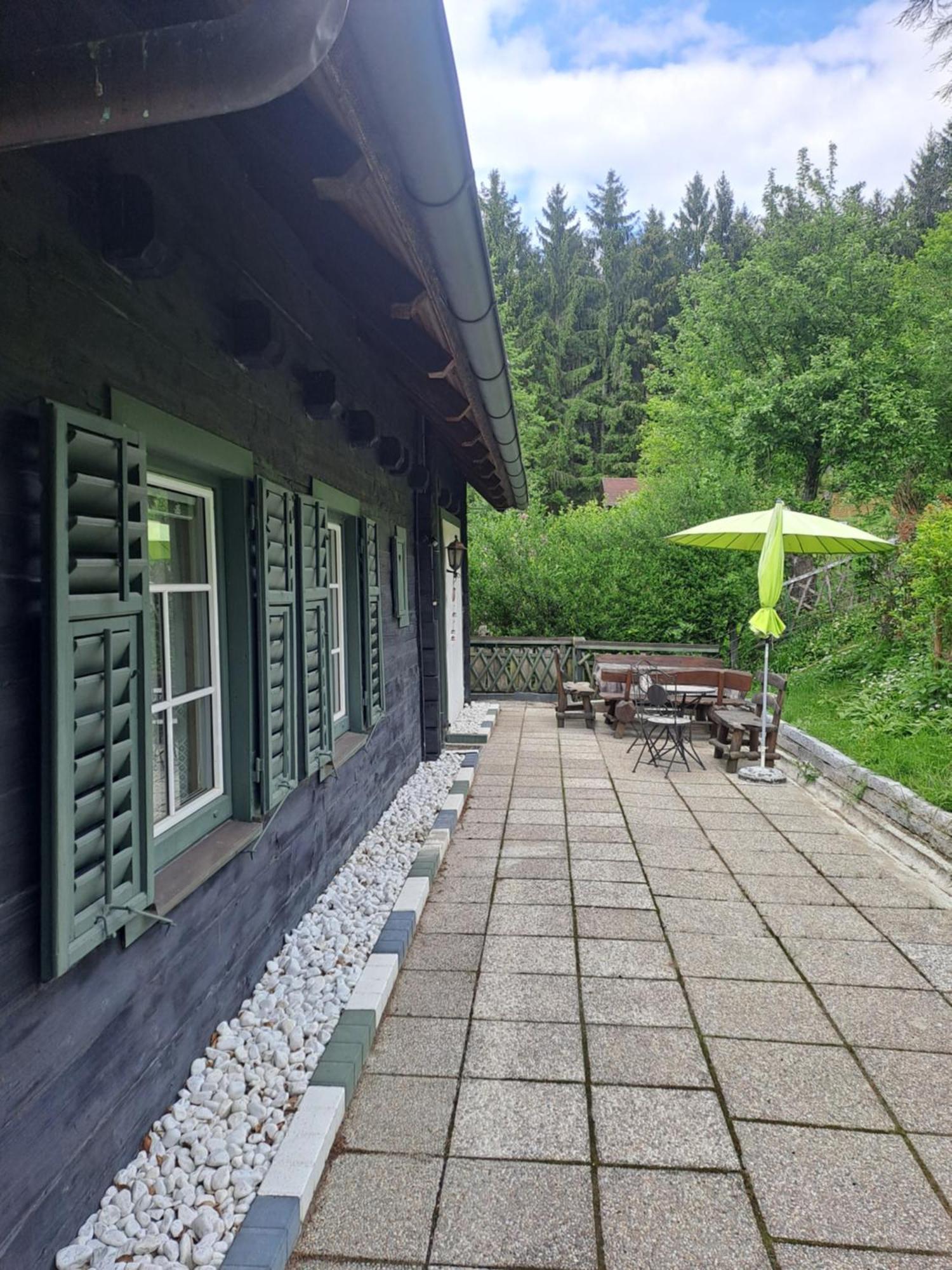 פרסבאום Das Altsteirische Landhaus - La Maison De Pronegg - Feriendomizil Im Biosphaerenpark Wienerwald מראה חיצוני תמונה