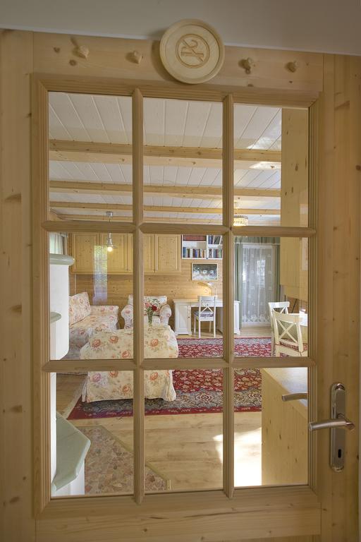 פרסבאום Das Altsteirische Landhaus - La Maison De Pronegg - Feriendomizil Im Biosphaerenpark Wienerwald חדר תמונה